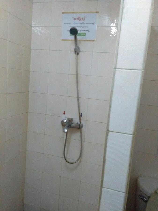 Halpin Otel Yangon Dış mekan fotoğraf
