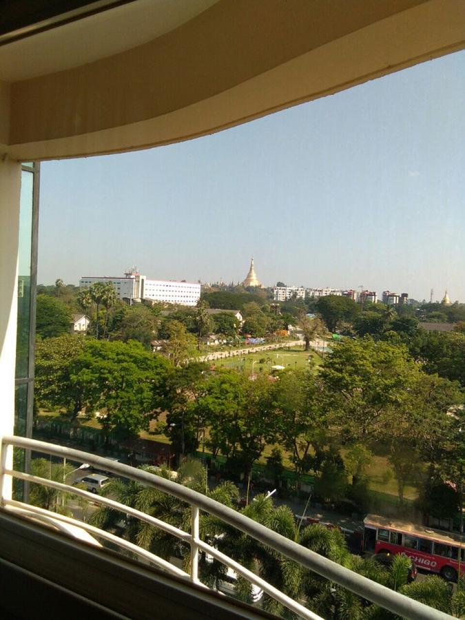 Halpin Otel Yangon Dış mekan fotoğraf