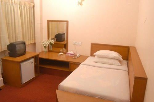 Halpin Otel Yangon Dış mekan fotoğraf